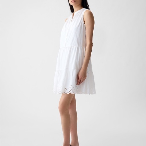 GAP Dresses & Skirts - GAP White Eyelet Mini Shirt Dress Size Small Fully Lined 100% cotton